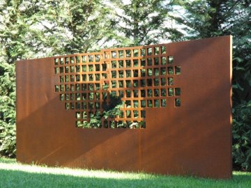 3 Public Sculpture Trencall_w600_h450